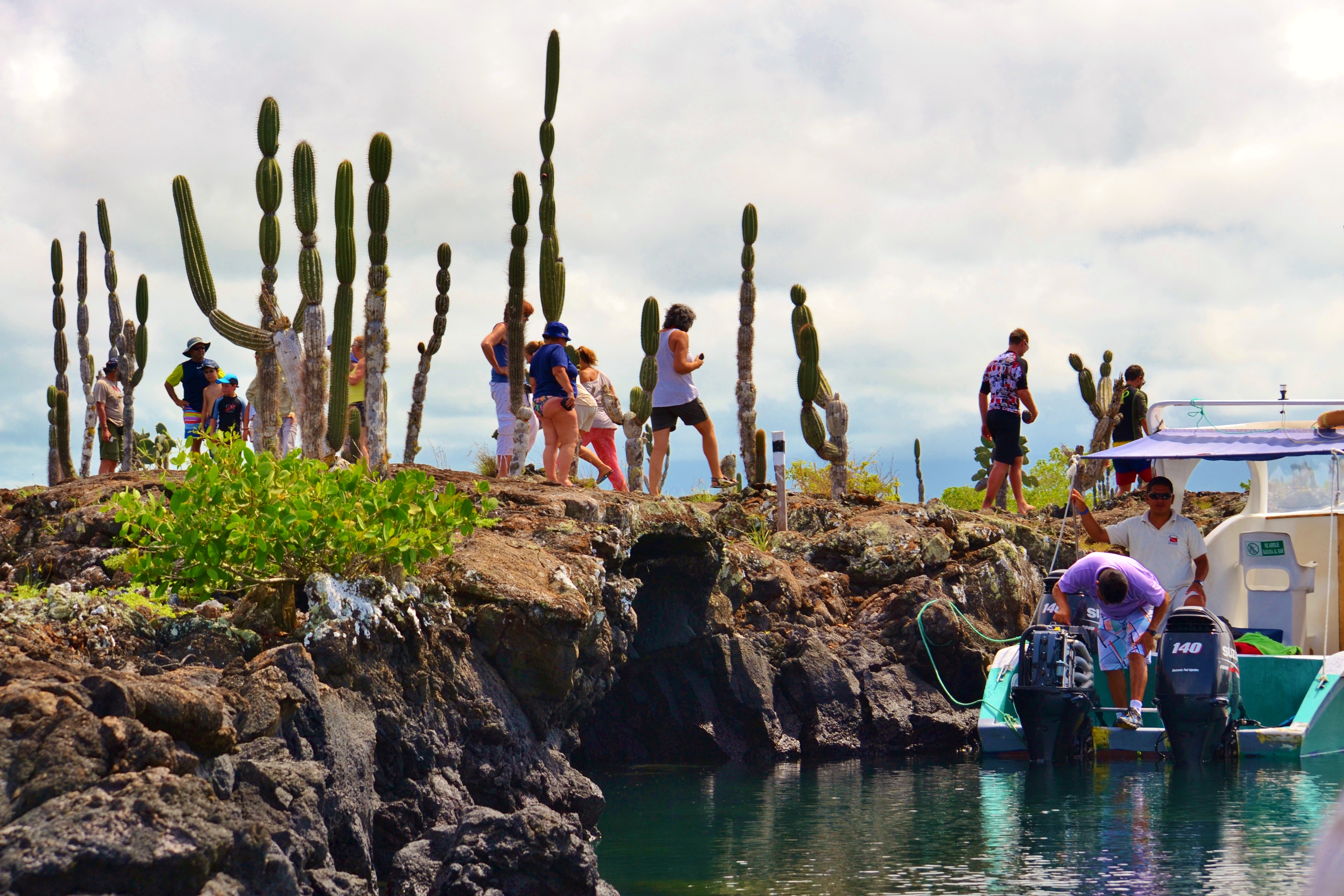 Islas de Galapagos los tuneles